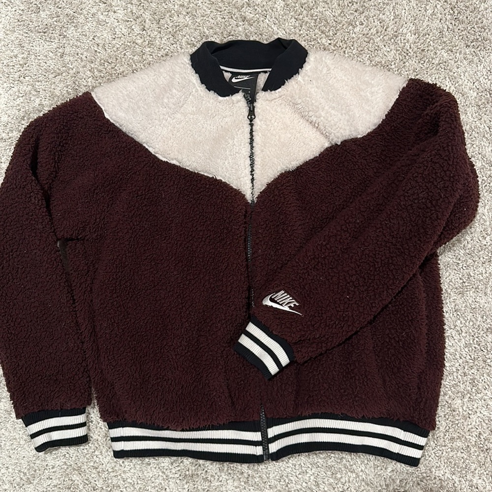 NIKE JACKET